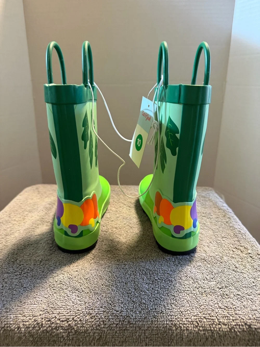 Man Made Materials Size 10 NWT Cat & Jack Rain Boots